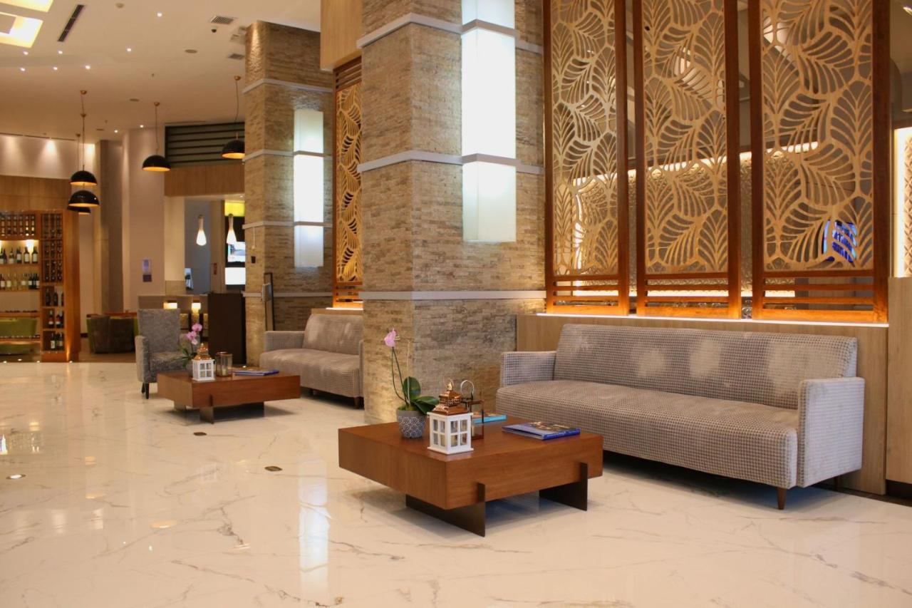 Courtyard By Marriott Guayaquil Otel Dış mekan fotoğraf