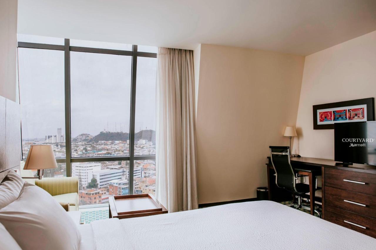 Courtyard By Marriott Guayaquil Otel Dış mekan fotoğraf