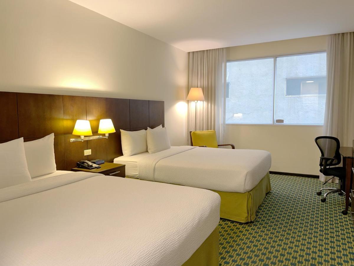 Courtyard By Marriott Guayaquil Otel Dış mekan fotoğraf