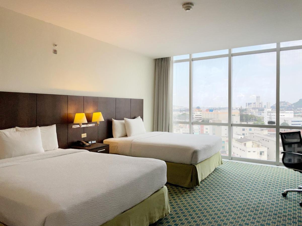 Courtyard By Marriott Guayaquil Otel Dış mekan fotoğraf