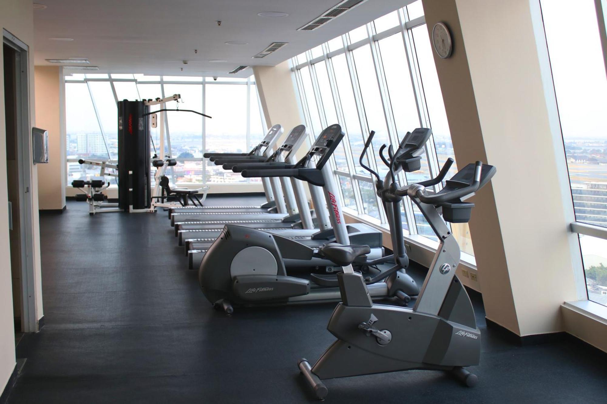 Courtyard By Marriott Guayaquil Otel Dış mekan fotoğraf
