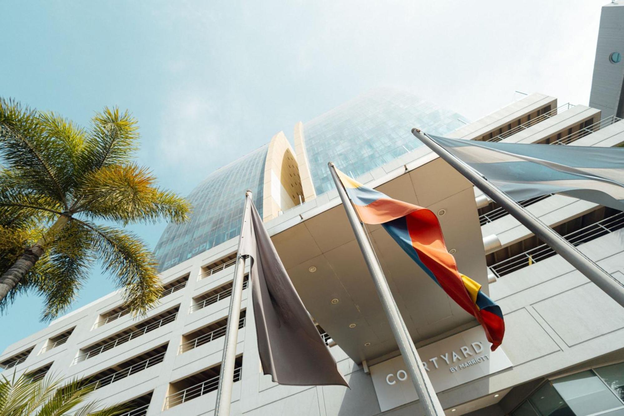 Courtyard By Marriott Guayaquil Otel Dış mekan fotoğraf